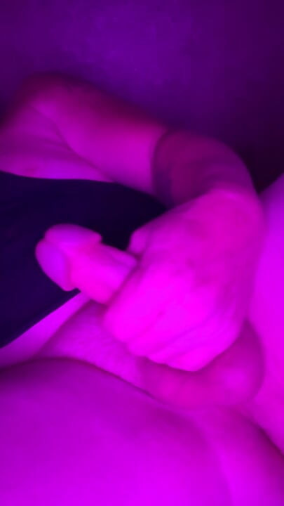 Cumming hard
