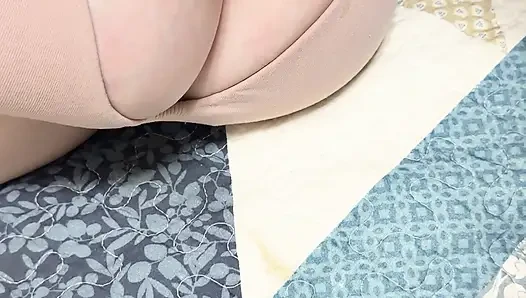 Istri panas tersangkut kontol besar!!