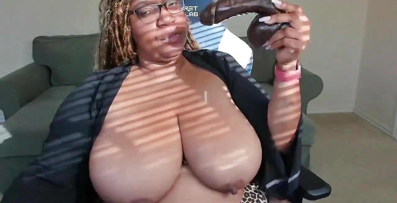 Boşal benimle o sabah odunuyla ilgilen