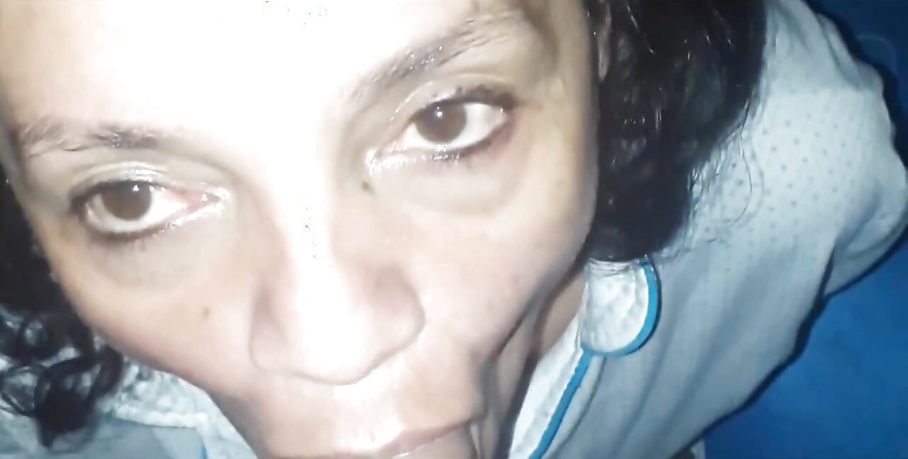 MILF Stepmom Is Mouth Fucked and Gets Cum in Her Mouth