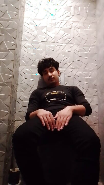 Indiana handsome boy masturbation video
