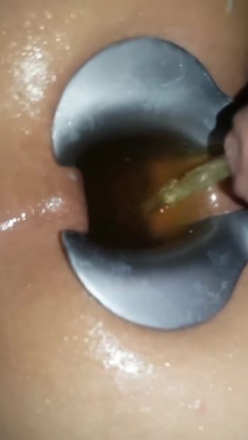 Amateur, lavement de pisse anale