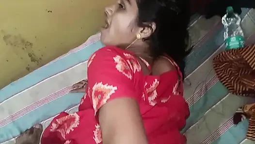 Istri india dengan gaun merah diminyaki dan dientot gaya doggy habis-habisan - rekaman seks