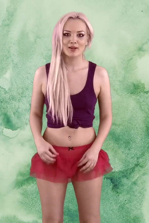 Faye X - Fată în club