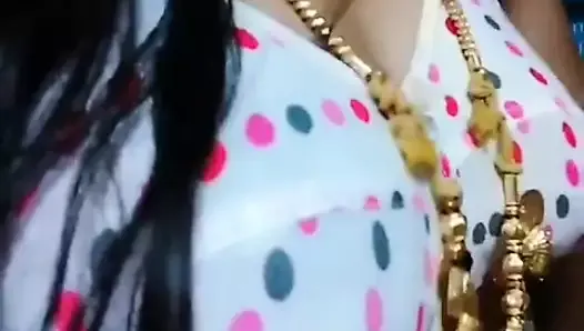Desi newly married housewife boobs