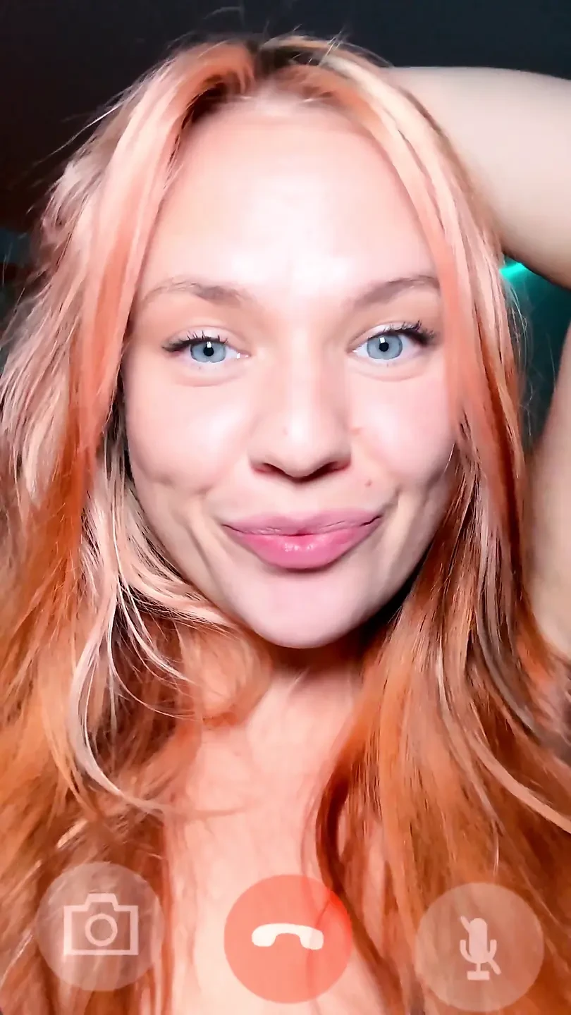 Girlfriend Experience – Video Call Sexting with Huge Squirt