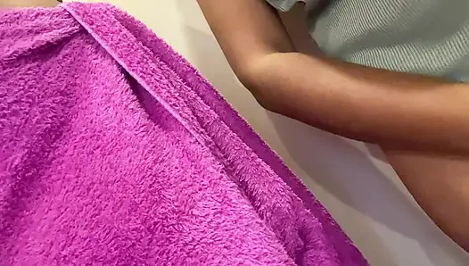 Stepdad ask stepdaughter to share the bed and they end up in passionate sex