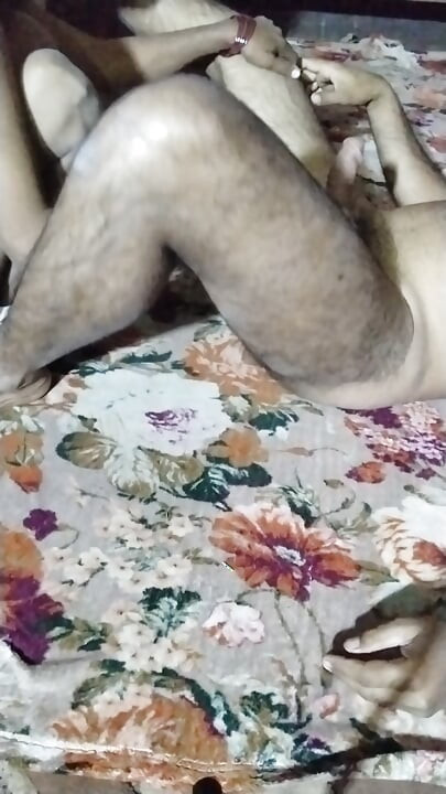 אחות חורגת סבא גשתי נהנית בפעם הראשונה