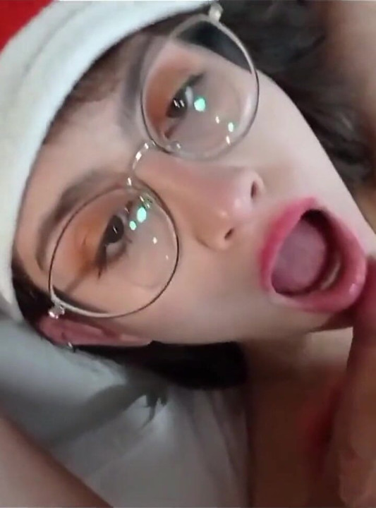 Santa Dick Gift Cum in Mouth Show and Swallow. Shanaxnow