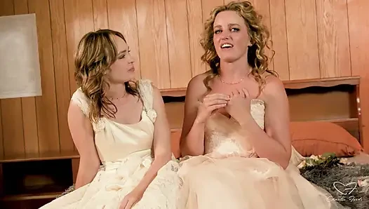 Interview: Marriage and Eloping Featuring Charlie Forde, Lilly Bell
