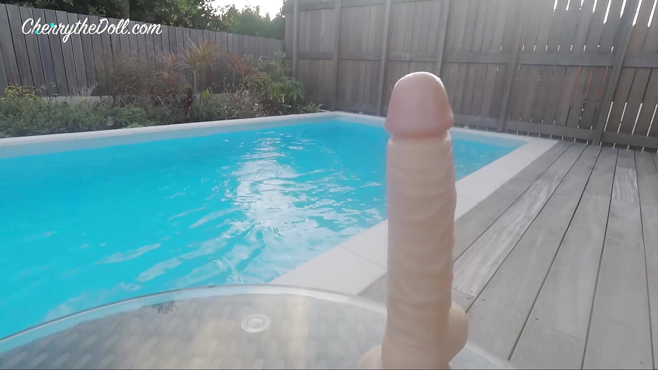 Poolside Dildo Bounce