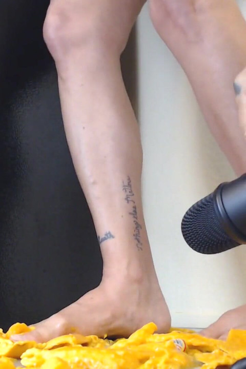 ASMR mango barefoot compression