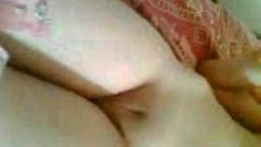 Desi Muslim cock sucking randi Mahreen fucked in hotel room