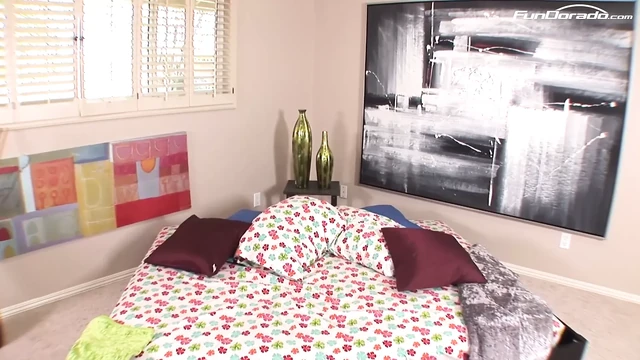 Skinny brunette will feel hard fucking