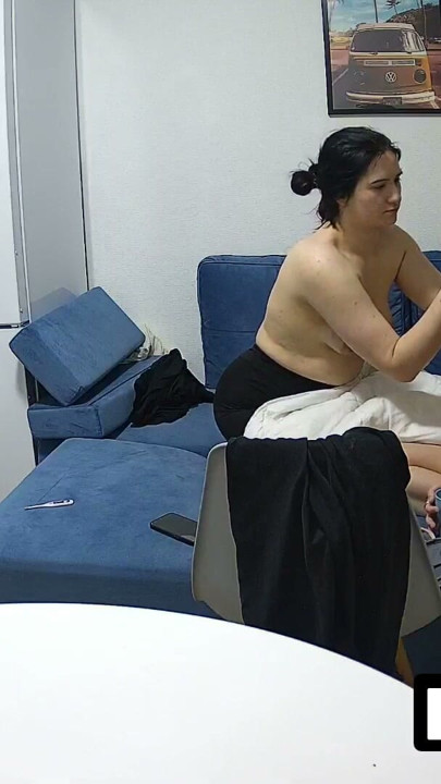 LUUV. Vilika 和 Elika 拍攝真實業餘、自拍化妝教學 | 片段 1