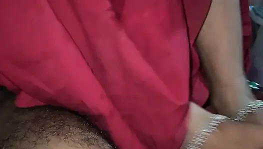 SuhaGraat 1 первая ночь, Secon, раунд трахает индийскую домохозяйку