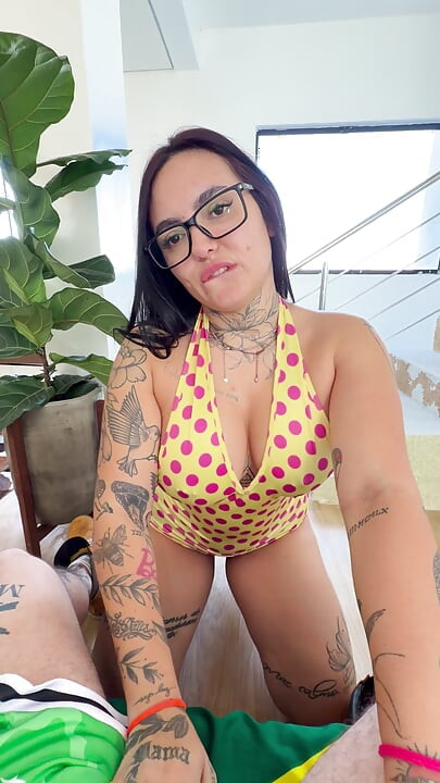 My stepsister gives amazing blowjob deepthroath and has a tight pink pussy.