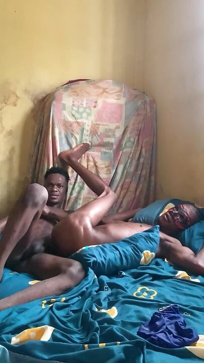 It He First Time Fucking a Guy Like Me