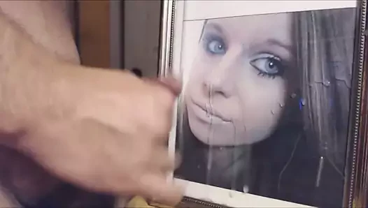 cindy97'ye saygı duruşu