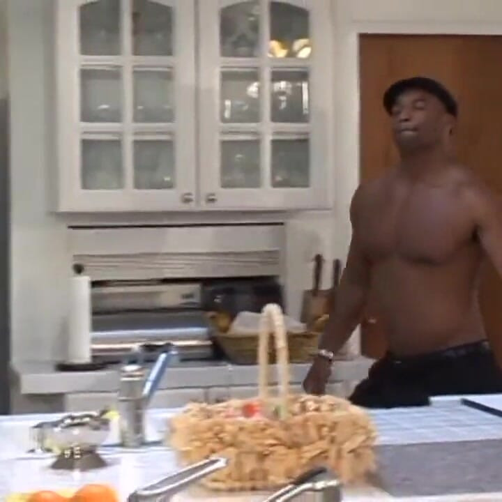 Store brystvorter svart jente fitte jævla fitte slikker i 69 posisjon... sæd i munnen