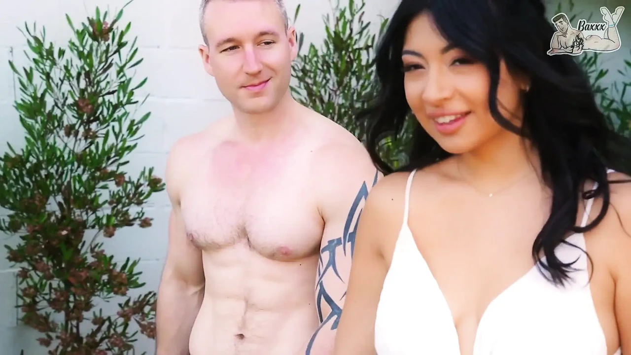 后院女插男 - Cami Strella