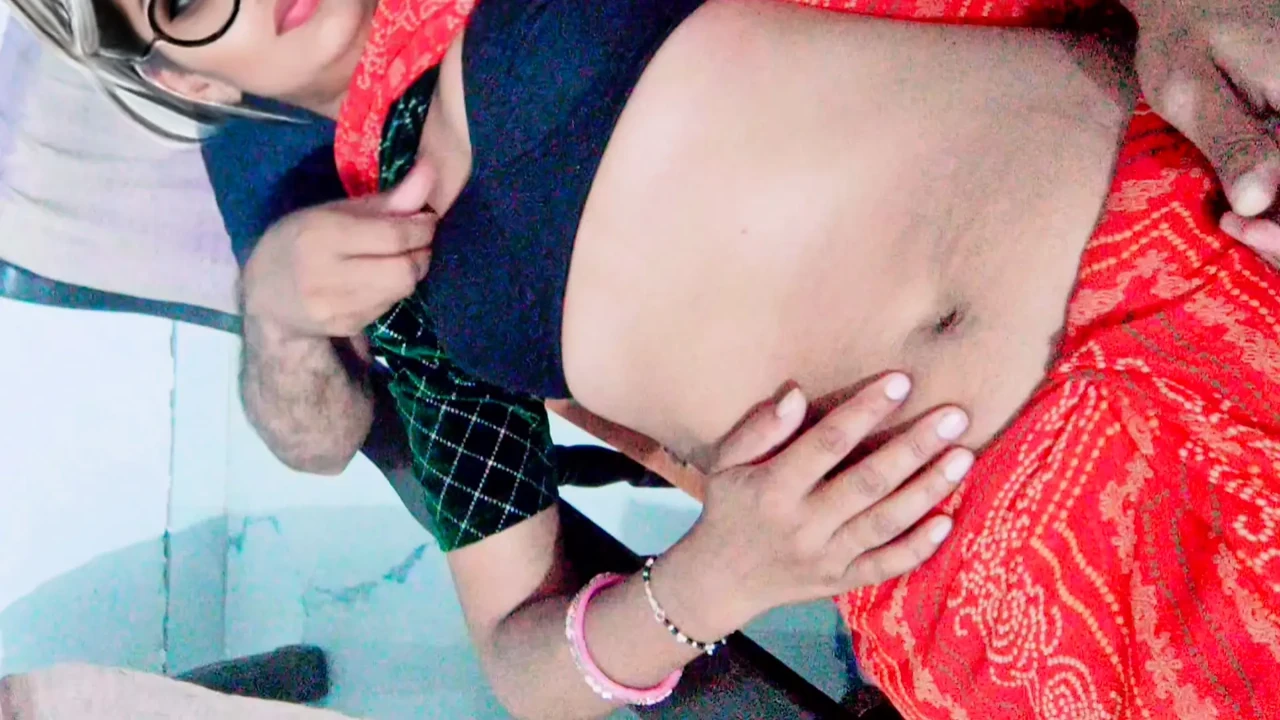 showing pussy and milkey boos.18 year old hot newly married bhabhi caught night. 18 Year Old Girl First Time cheat.