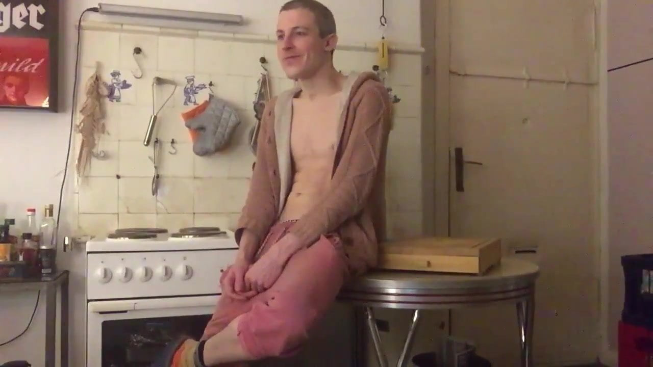 TWINK IS ALWAYS HUNGRY FOR RAW COCK