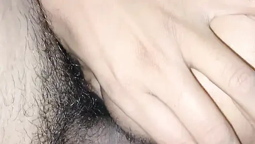 Первый раз раком и девушка скачет на хуе