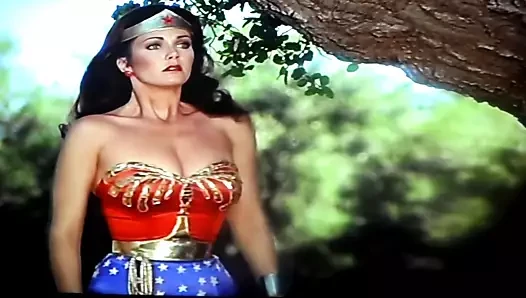 jacking to wonder woman tits 5