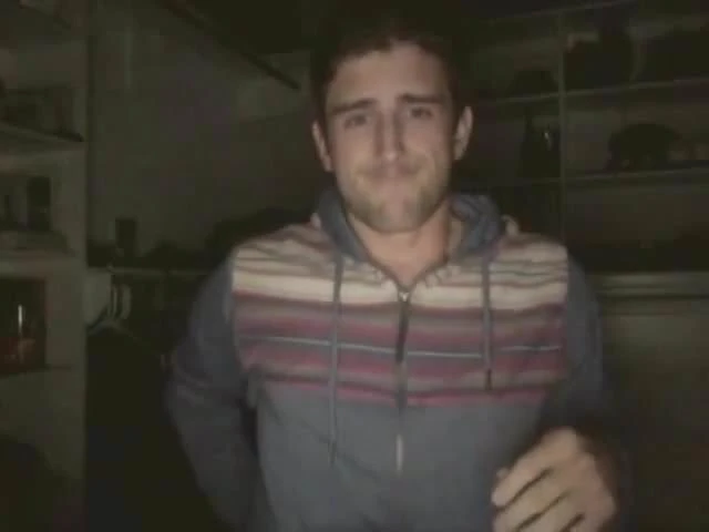 Lucky gay nos muestra todo