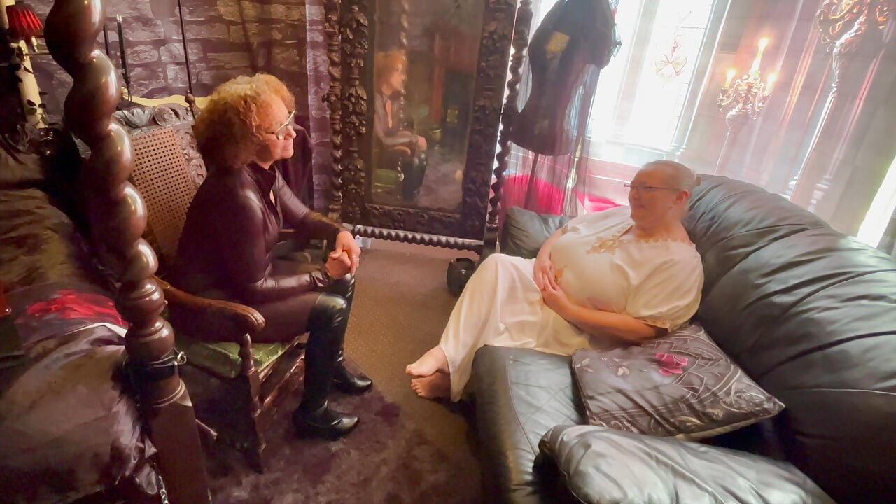 blackberrymilf, santana a lanister medvěd