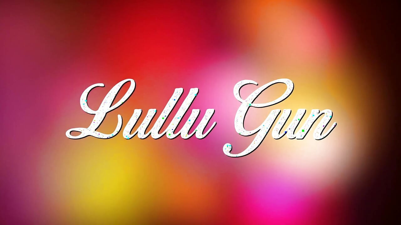 Lullu Gun，小奶性感色情明星喜歡在穀倉裡幹