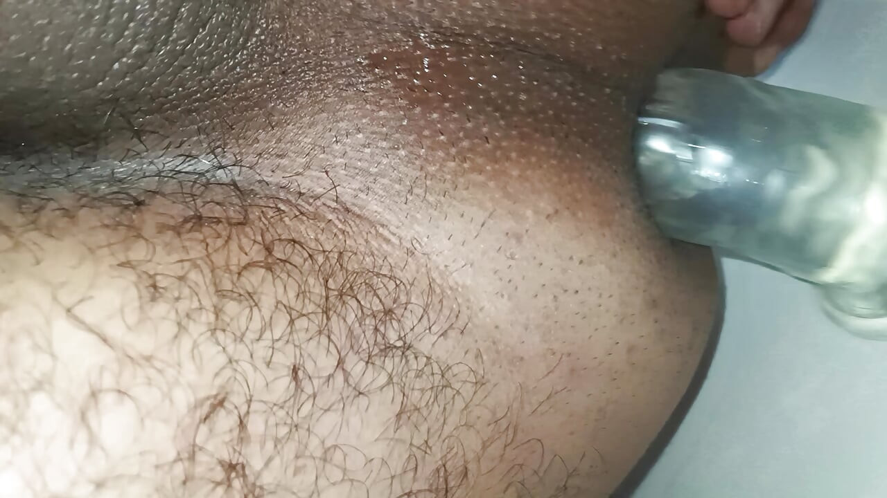 My first days sticking a vibrator in me I have to buy others now it's very tasty