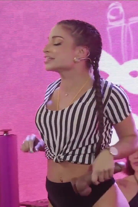 Orgia Lésbica Com as Latinas Mais Gostosas Que Você Já Viu.