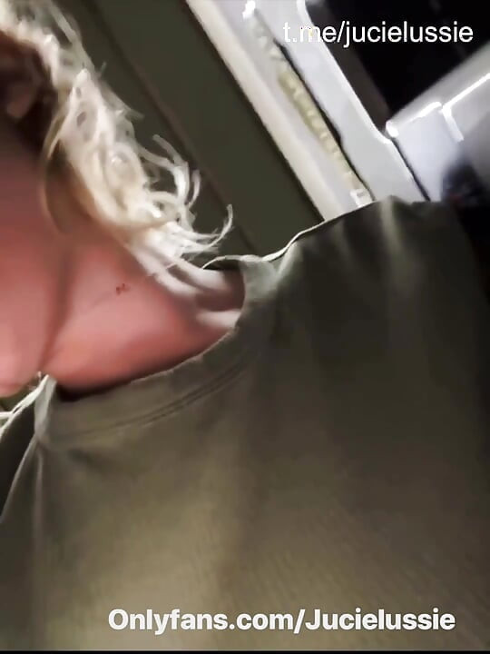 Crazy Public Fucking Pussy in the Gym
