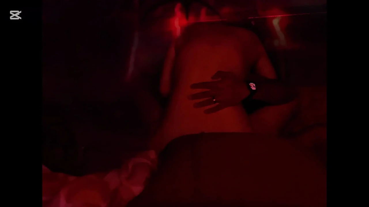 Electrifying red light late night fuck sesh
