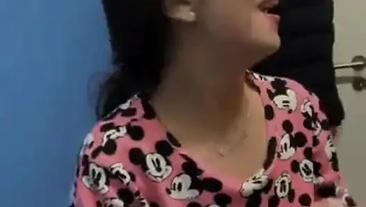 Francesca Palma сосет член моей соседки по комнате