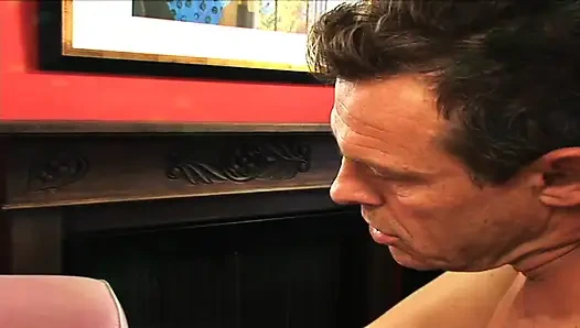 Büyük memeli iri güzel hatun sikiliyor