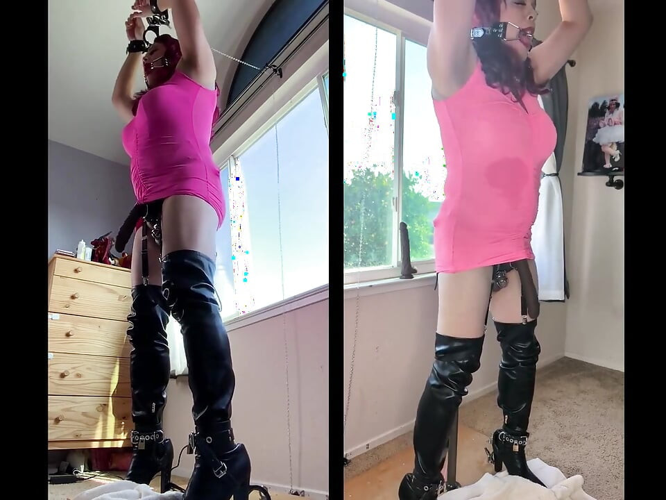 シシーは貞操帯と拘束で巨大なディルドで拘束されている