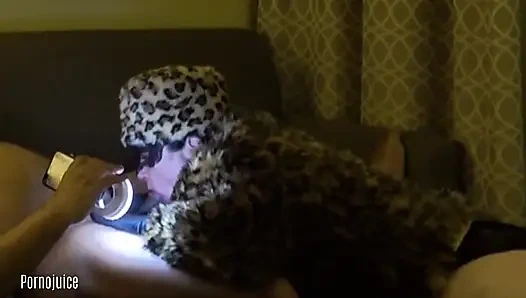 Nenek gladys melahap kontol hitam