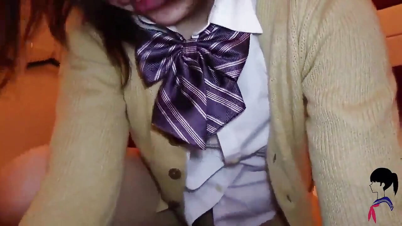 제복을 입은 아기 0035 무수정