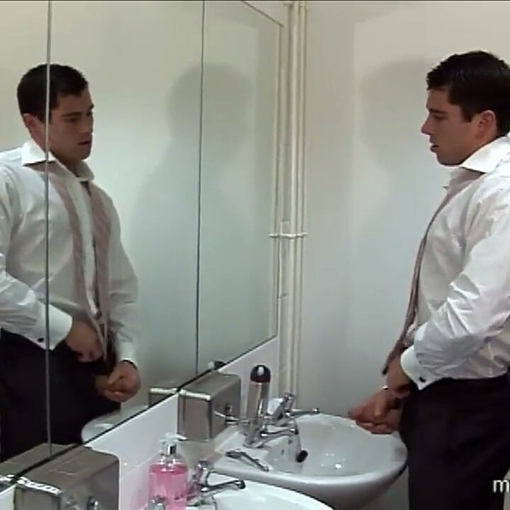 Morning Routine: Alex Parry