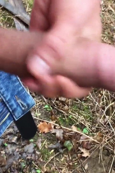 Under Foreskin Is My Cock Dirty and Smelly but I Need to Cum