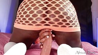 Zwart anaal archief - Slimthick Afrikaanse babe met dikke kont