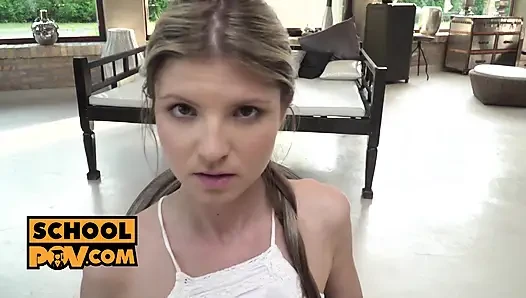 Gina Gerson ist frische teen-muschi vom lehrerschwanz verführt - itsPOV