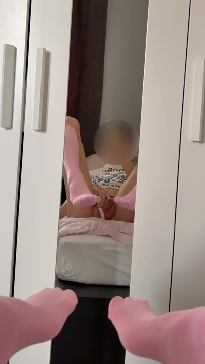 Limp clitty sissy femboy