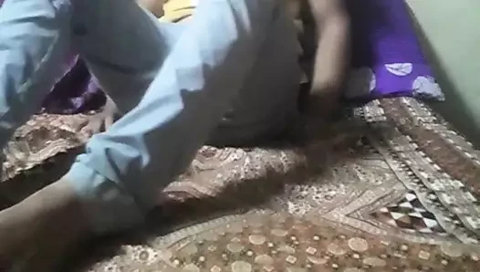 Hint oğlan Mastürbasyon