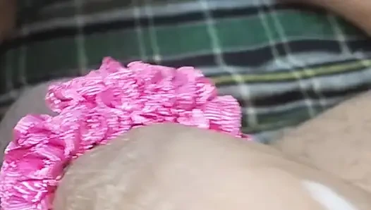 Desi Priya Bhabhi Give Footjob and Blojob Handjob Vum in Mouth