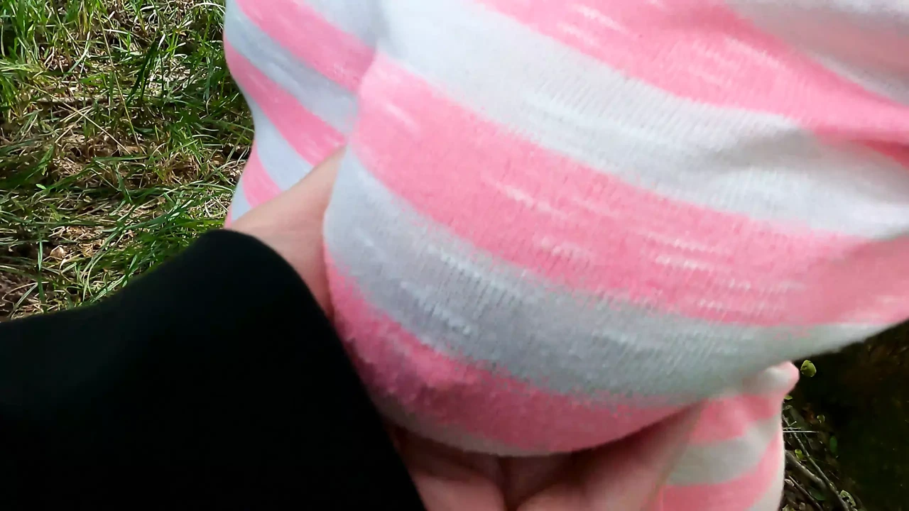Fat udders beat red in the forest