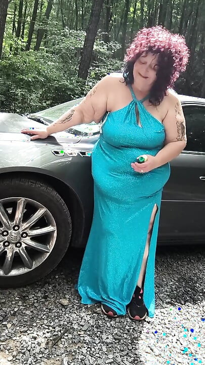 Helping Her with Her Tire Set Her Wet Pussy on Fire